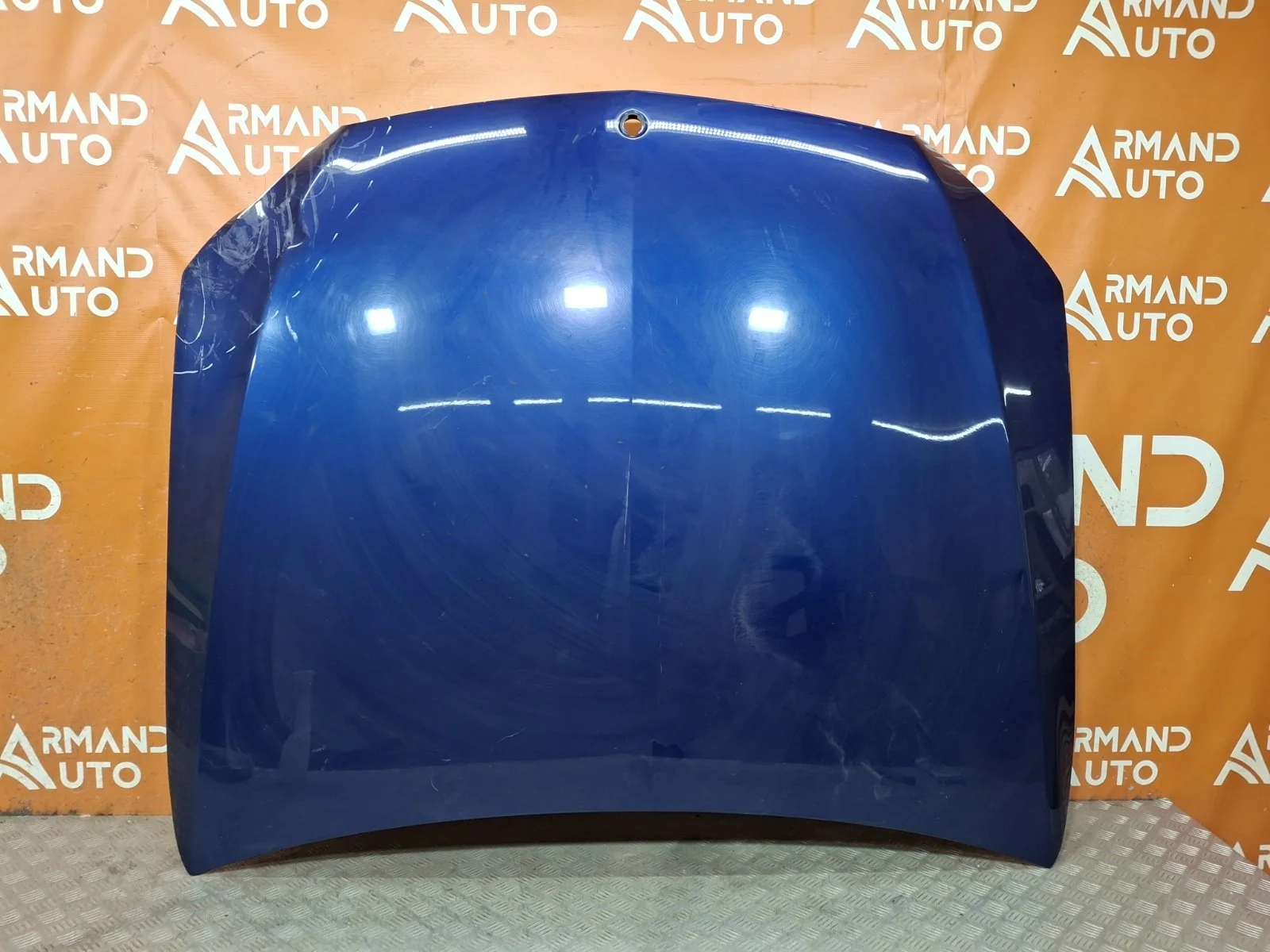 Капот Mercedes -Class 2014-2021 W205