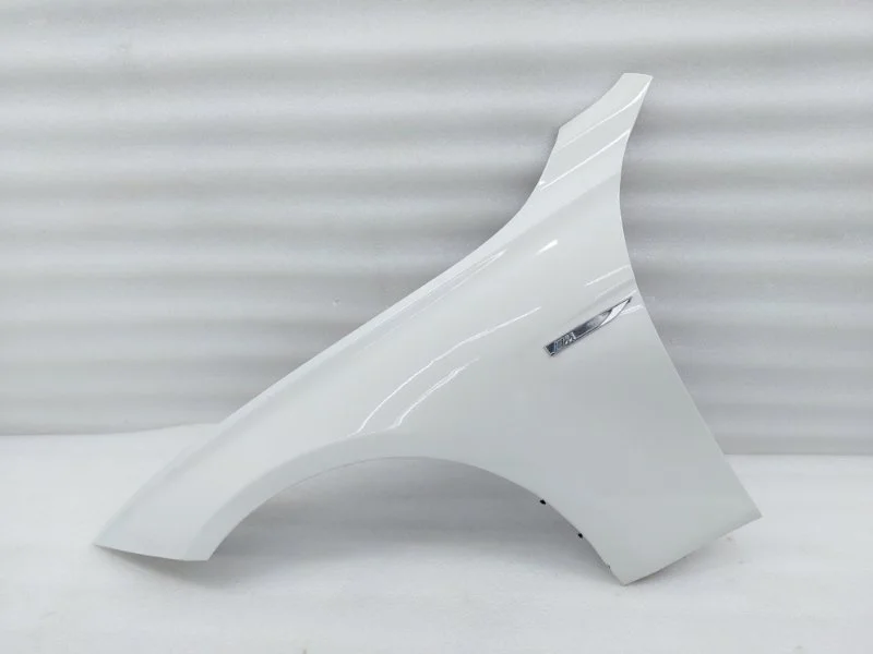 Крыло BMW 3-Series 2014 F30