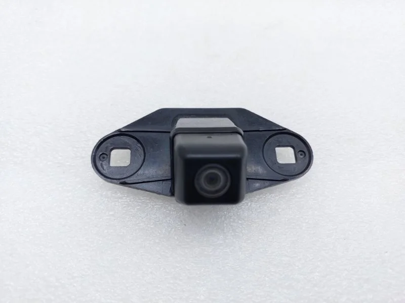 Камера Toyota Land Cruiser 2011 J200