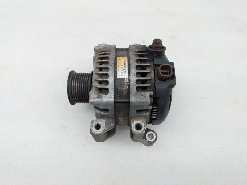 Генератор Toyota Land Cruiser 2011 J200