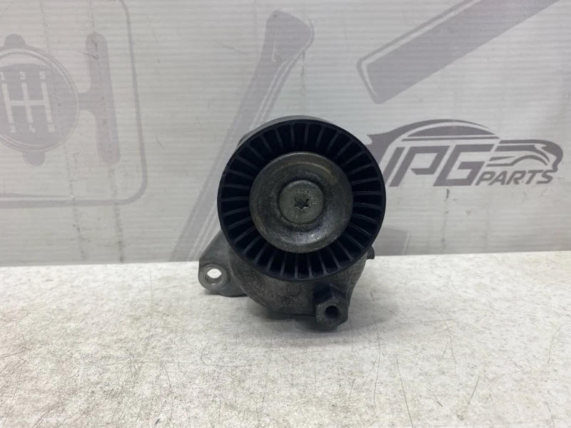 Натяжитель приводного ремня Mercedes-benz W221