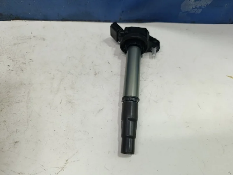 Катушка зажигания Toyota Verso 2016 9091902258 ZGR20 1.6 1ZR-FAE