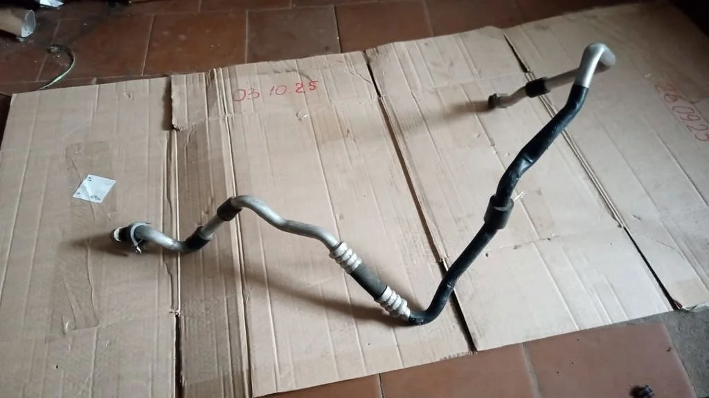 Трубка кондиционера Audi Q7 4L рестайлинг (2009—2015)