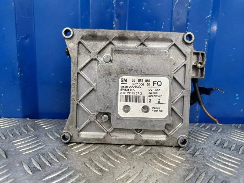 Блок управления ДВС Opel Astra 2011 1232003 H 1.8 Z18XER