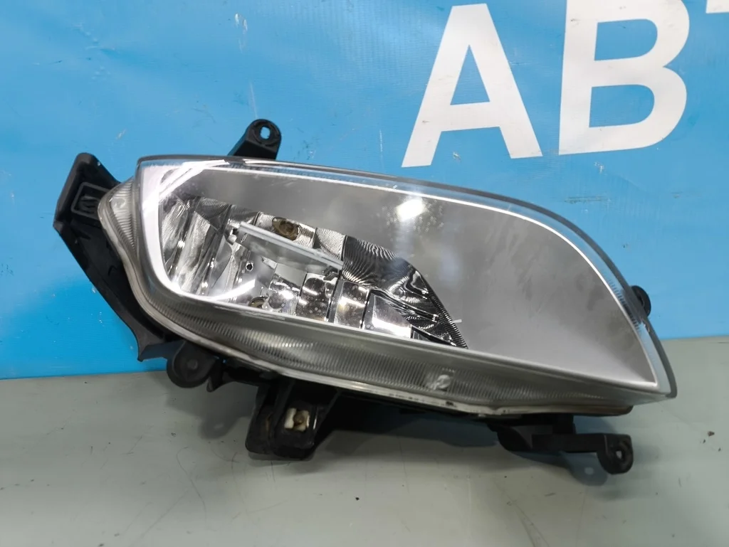 фара противотуманная Hyundai Grand Starex 2007-2015 10.07.2008