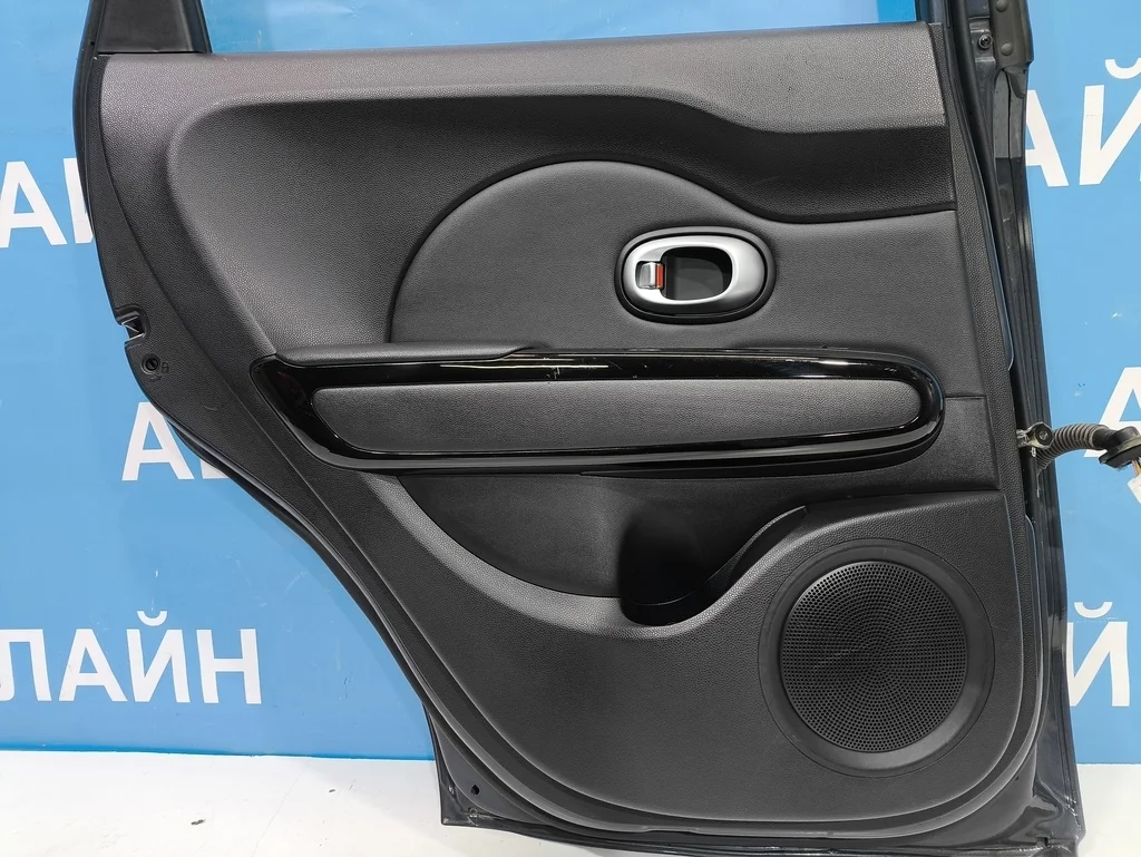 обшивка двери Kia SOUL 2 2013-2016 04.11.2014