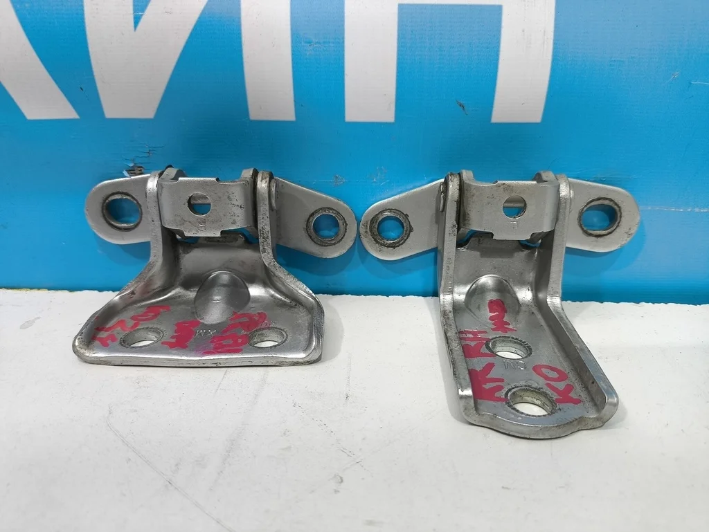 петли двери Kia Sorento 2 XM FL 2012-2020 06.10.2012