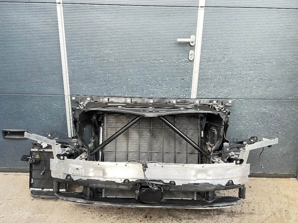 Панель передняя BMW X5 G05 (2018—2023)