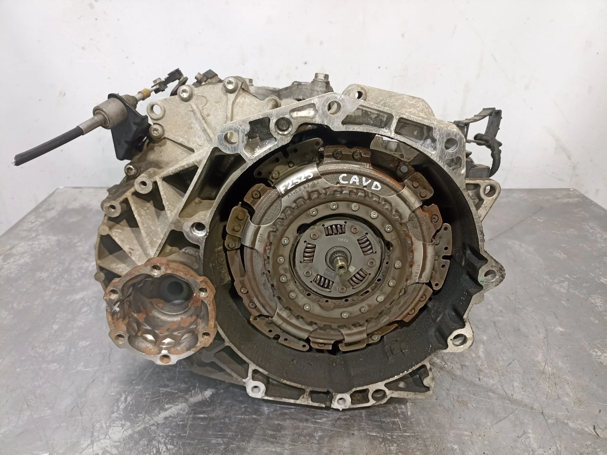 АКПП VOLKSWAGEN 0AM300048N F2325