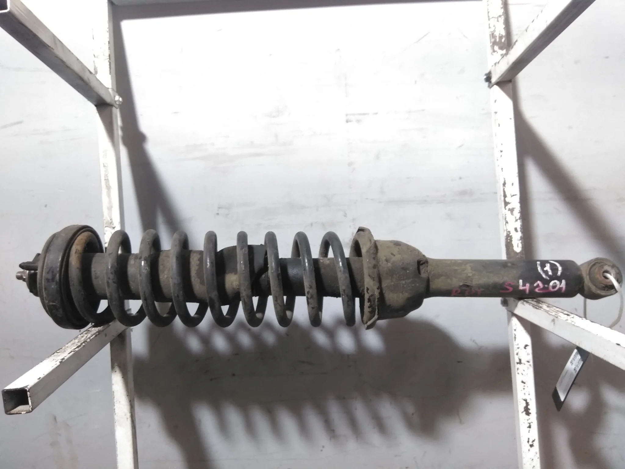 СТОЙКА ХОДОВКИ HONDA ЗАД ПРАВО 52611S10A01 S4201(1)