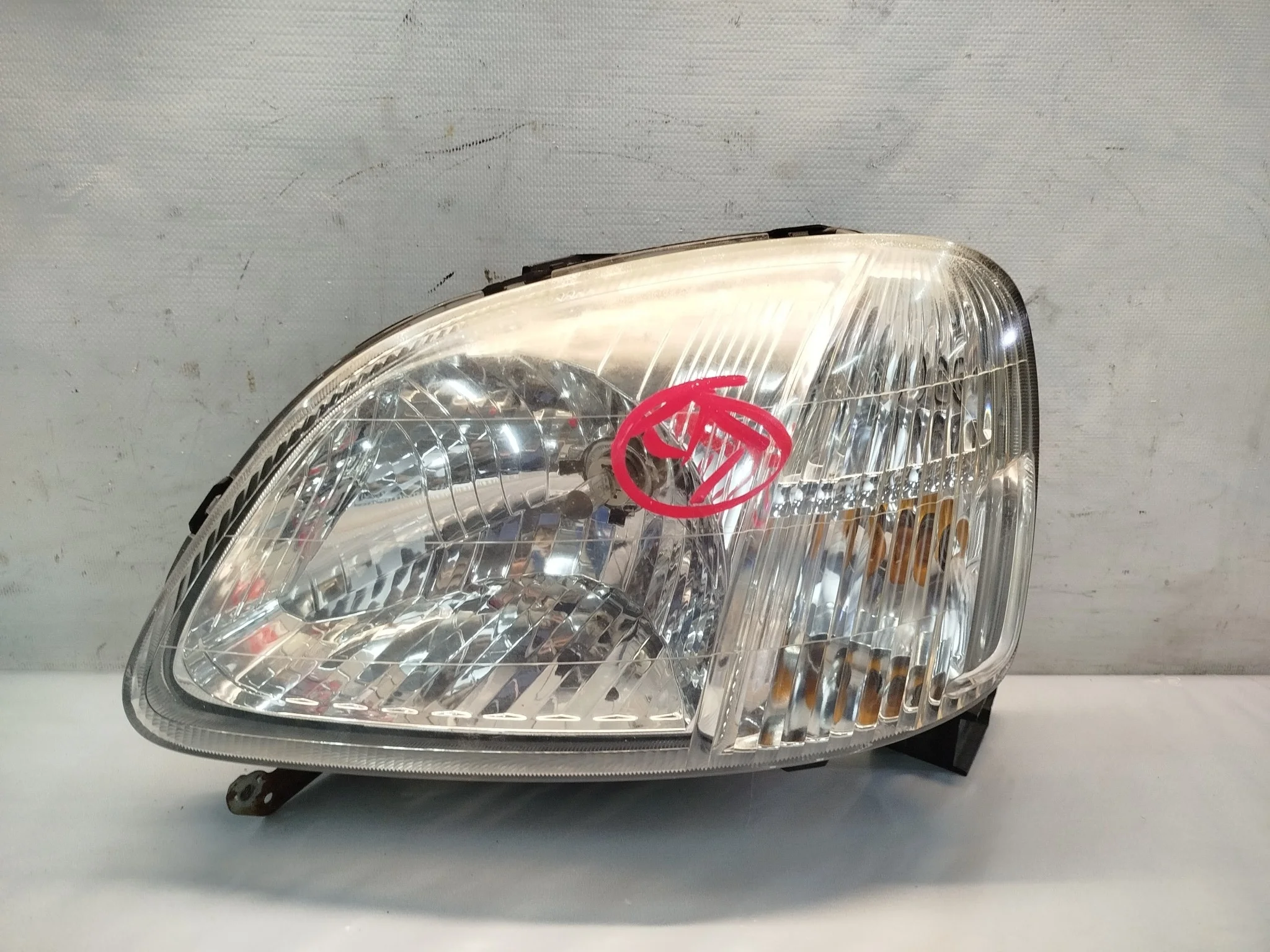 ФАРА HONDA ЛЕВО 33151S50013 QA6139