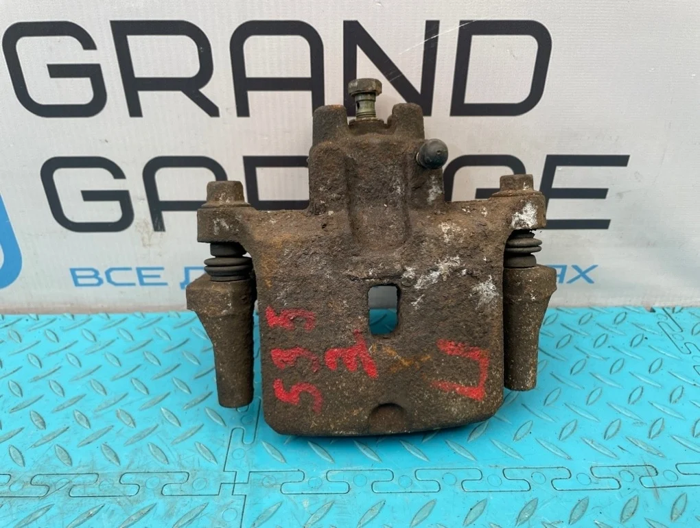 Суппорт Mitsubishi Pajero 2004 MR510542 V73W 6G72 3.0, задний правый