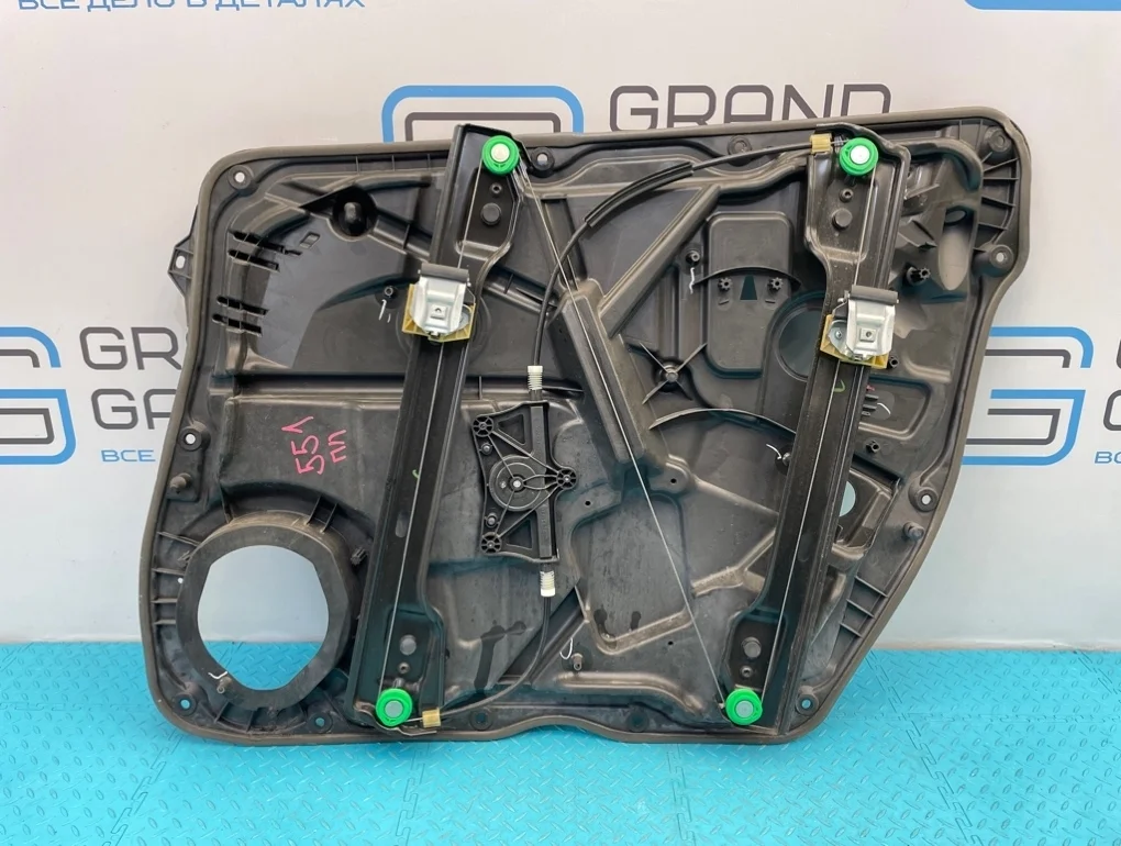 Стеклоподъемник Mercedes-Benz Ml-Class 2012 A1667201102 W166 642.826 3.0, передний левый