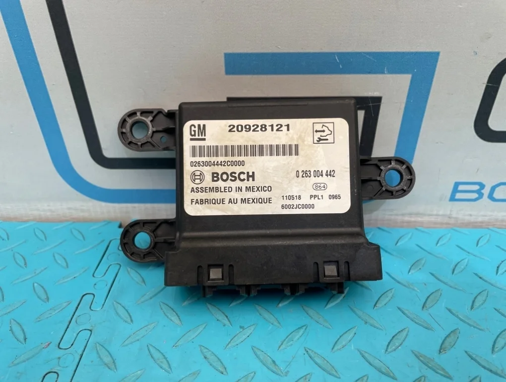 Блок парктроника Cadillac Srx Ii 2011 20928121 GMT267 LF1 3.0