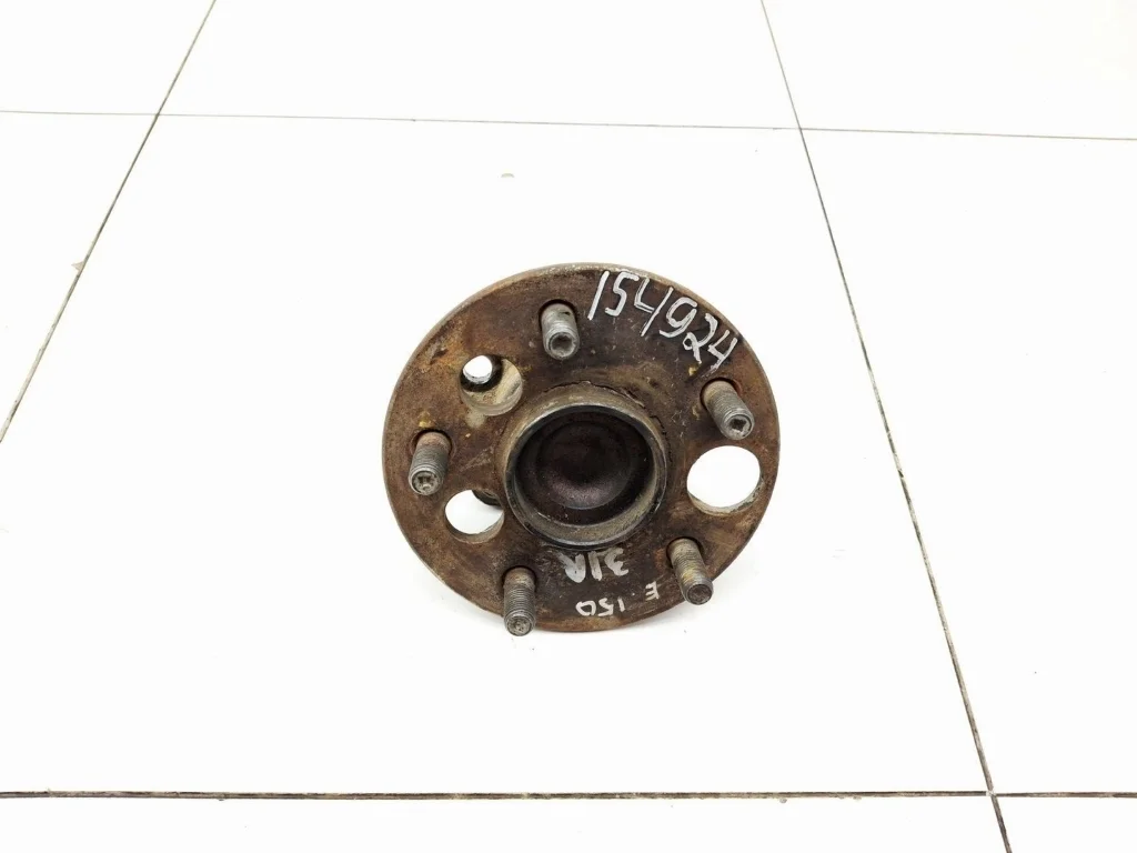 Ступица задняя Toyota Corolla 2008 E150