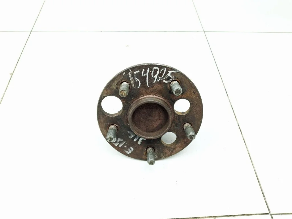 Ступица задняя Toyota Corolla 2008 E150