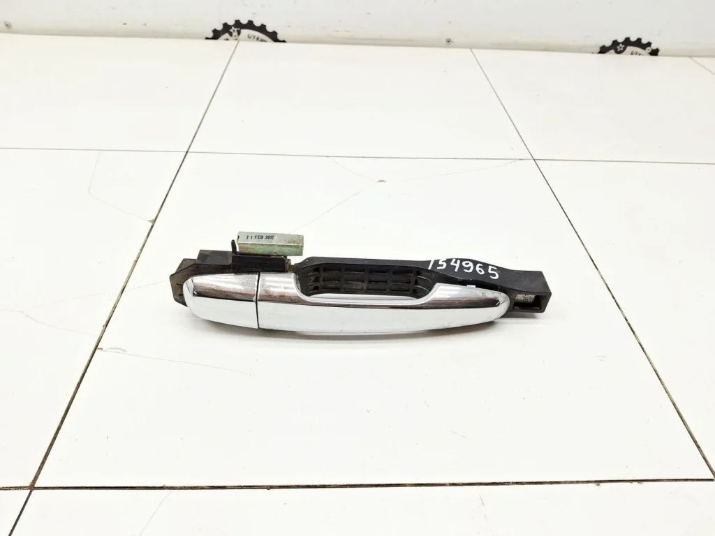 Ручка двери задней наружная правая Mitsubishi L200 2012 KA, KB