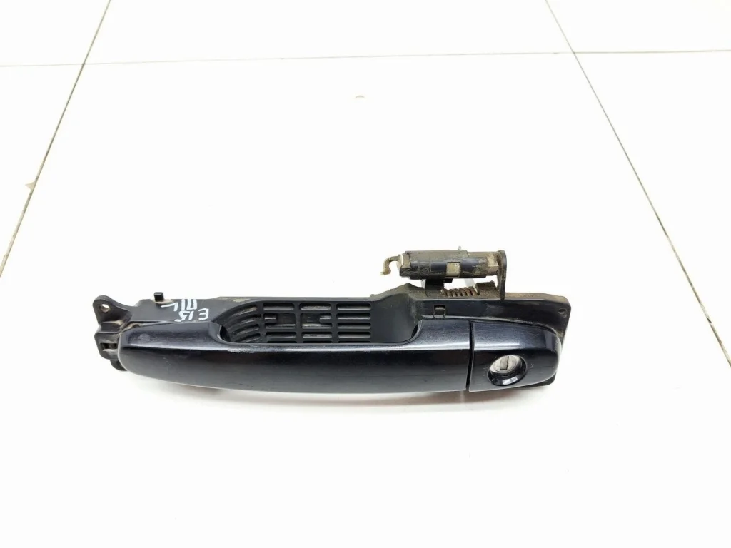 Ручка двери передней наружная левая Toyota Corolla 2008 E150