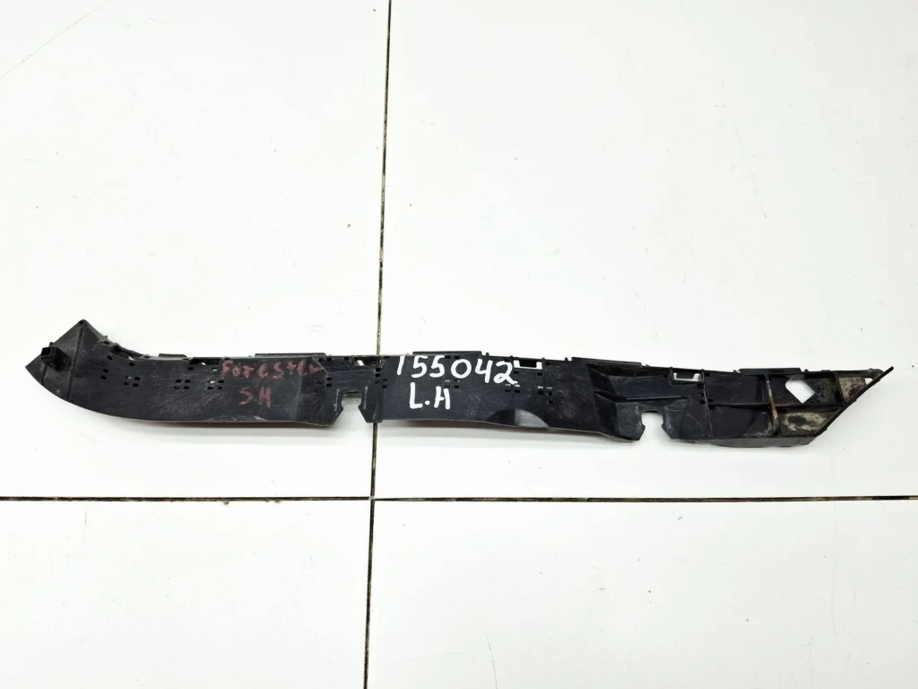 Кронштейн заднего бампера левый Subaru Forester S12, SH