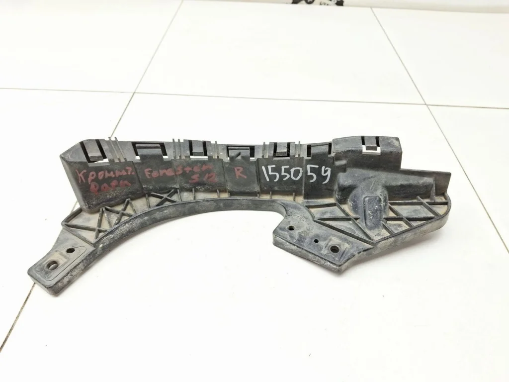 Кронштейн фар правый Subaru Forester S12, SH