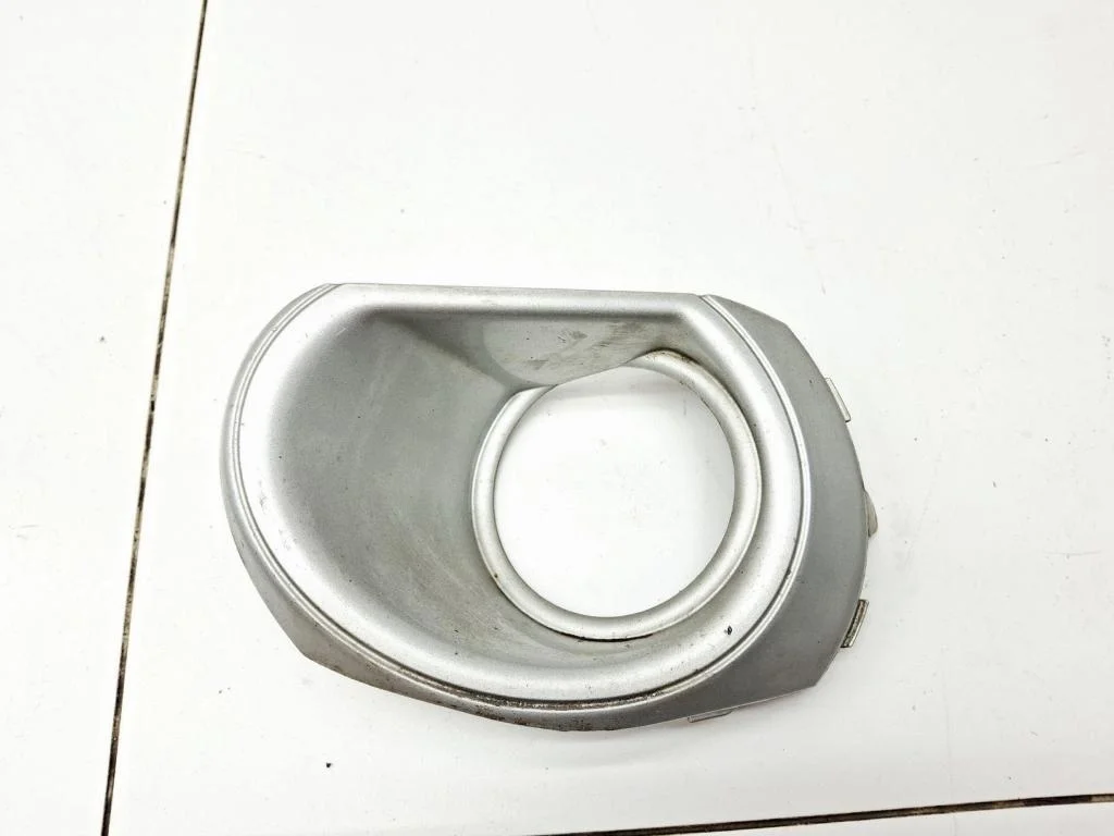 Рамка противотуманой фары левой Subaru Outback B14, BR