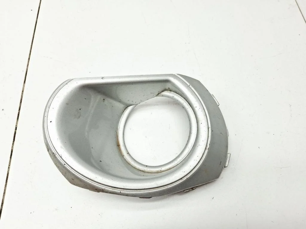 Рамка противотуманой фары левой Subaru Outback B14, BR