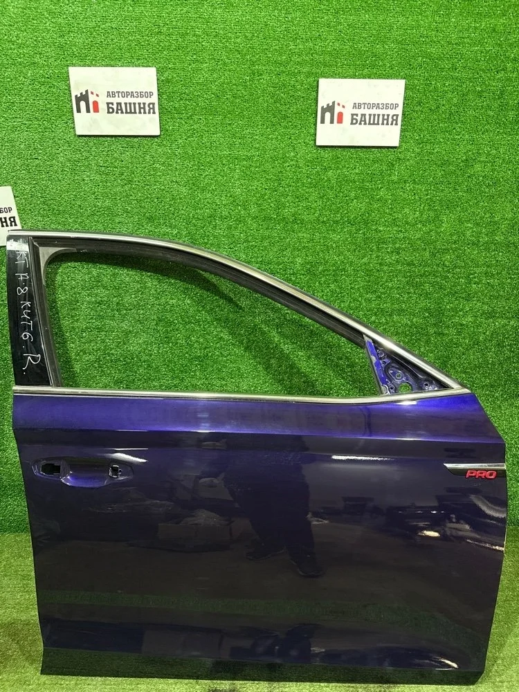 Дверь Skoda Octavia 5ER831052 A8, передняя правая