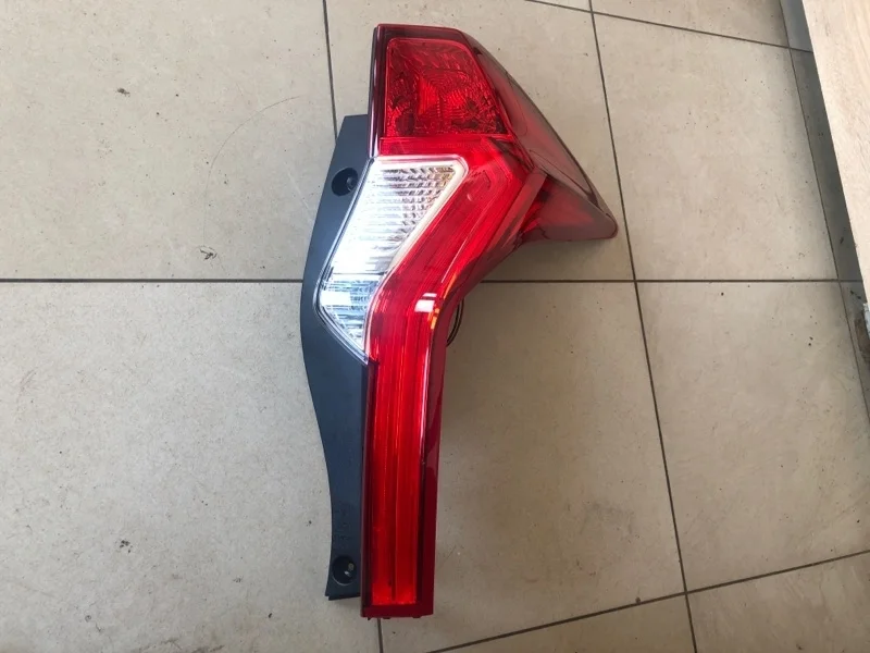 ФОНАРЬ В КРЫЛО MITSUBISHI PAJERO SPORT 3 2016 2017 2018 2019 2020 2021 26550W010P KS 4N15, задний правый