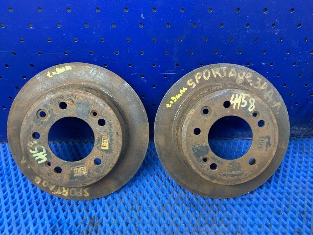 Диски тормозные задние Kia Sportage III рестайлинг (2014—2016) б.у