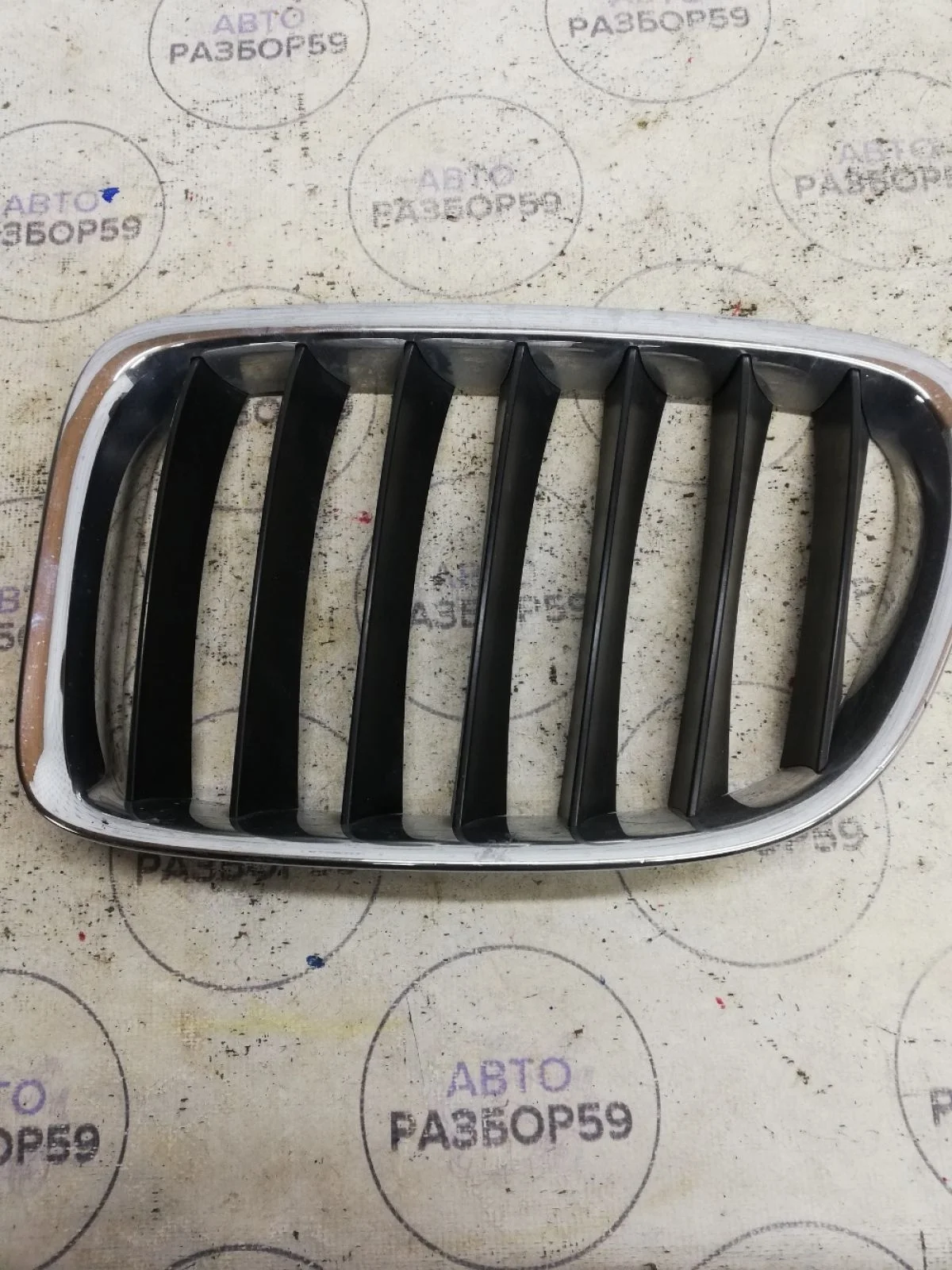 Решетка капота BMW X1 E84 (2009—2012)