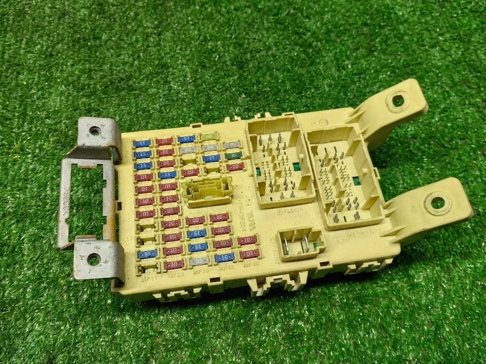 Блок предохранителей Hyundai Solaris I