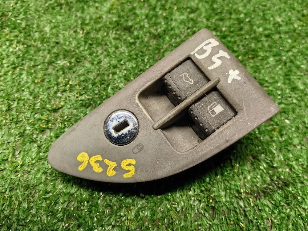 Блок открывания багажника Volkswagen Passat B5+