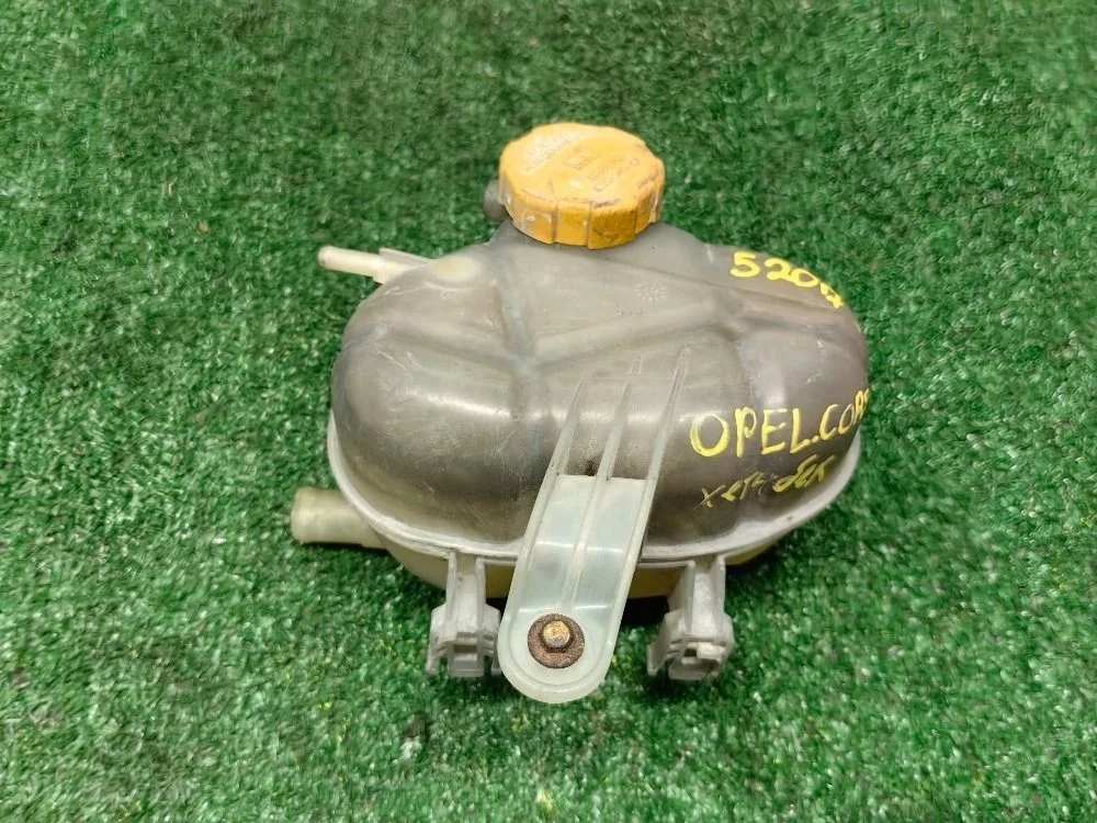 Бачок расширительный Opel Corsa D