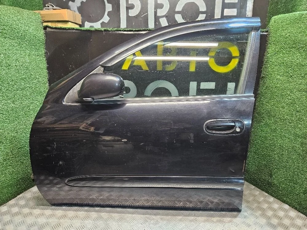 Дверь передняя левая голое железо на AlmeraClassic