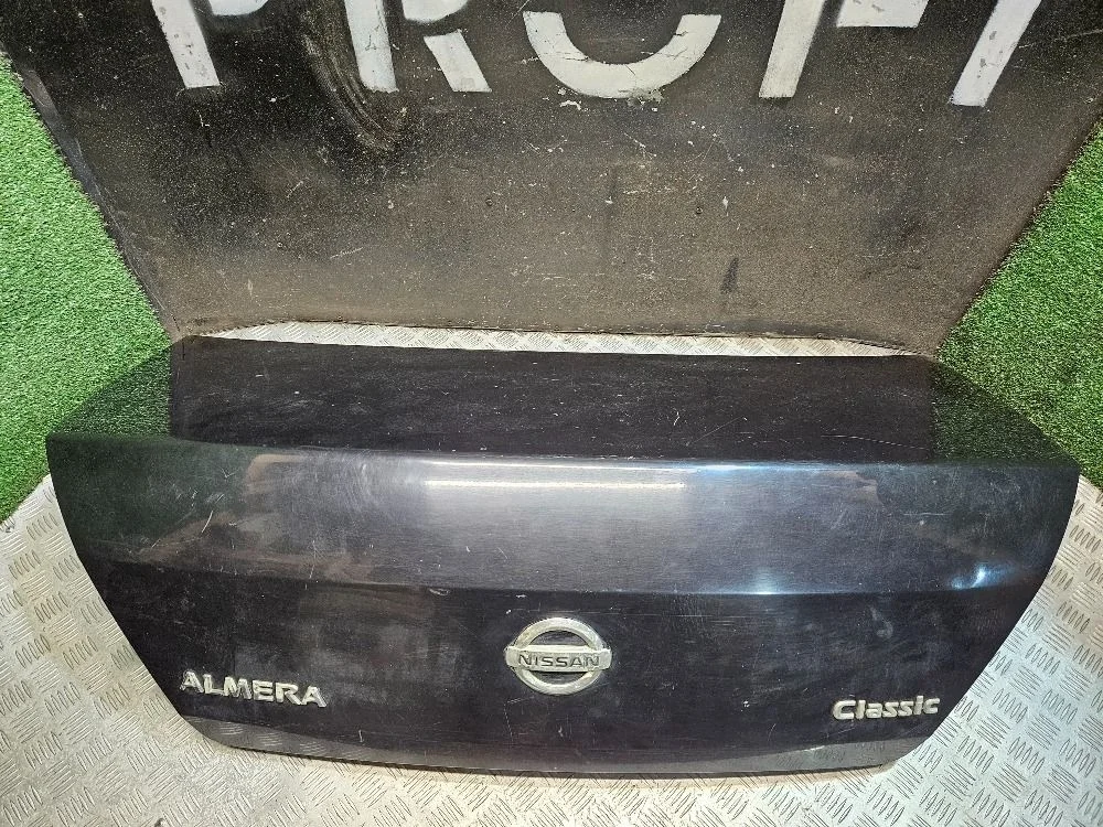 Крышка багажника на Nissan Almera B10 Classic