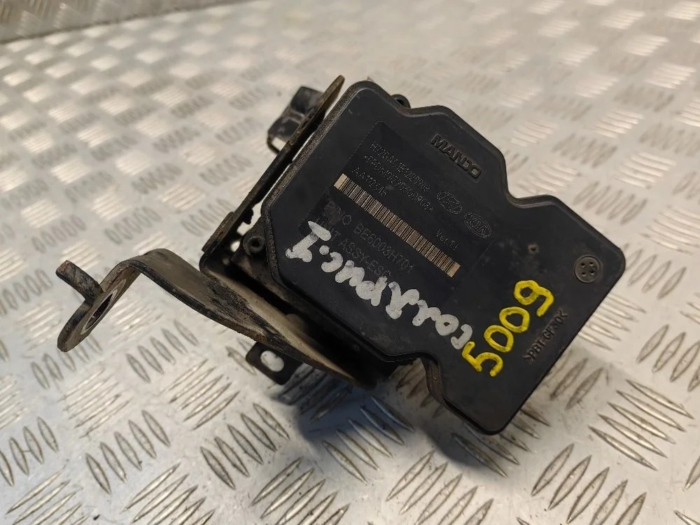 Блок ABS Hyundai Solaris 1