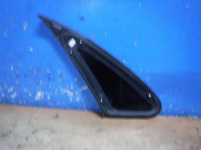 Стекло кузовное глухое правое Chevrolet Lacetti