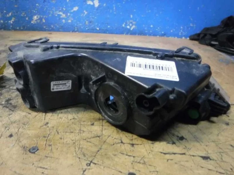 ПТФ правый Volkswagen Tiguan