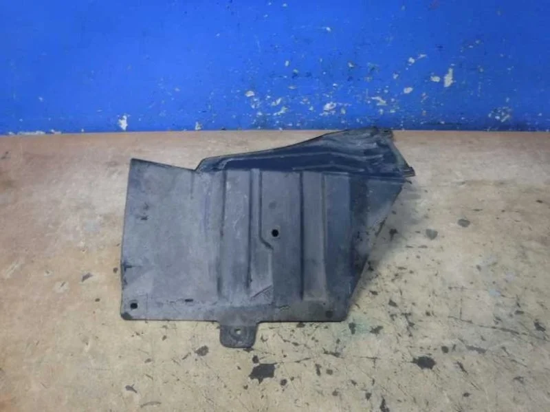 Пыльник двигателя левый Chevrolet Lacetti