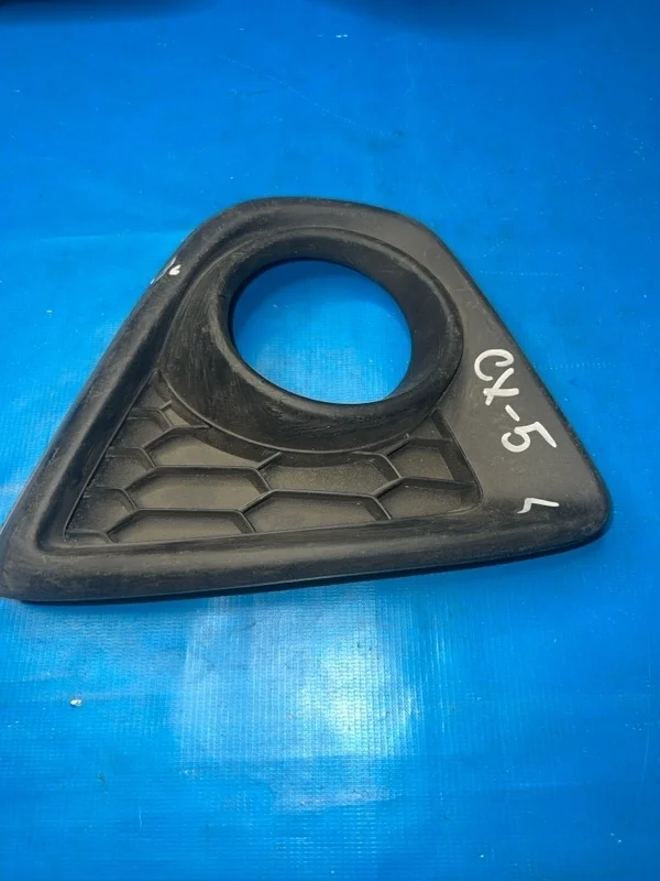 Рамка птф левая Mazda CX-5 2012-2017