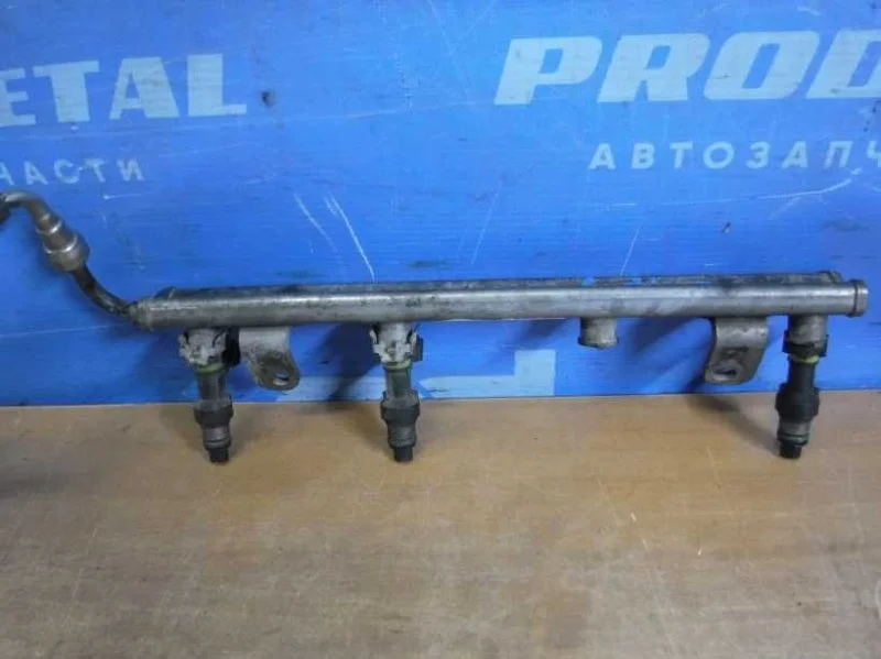 Рейка топливная (рампа) Nissan Qashqai J10