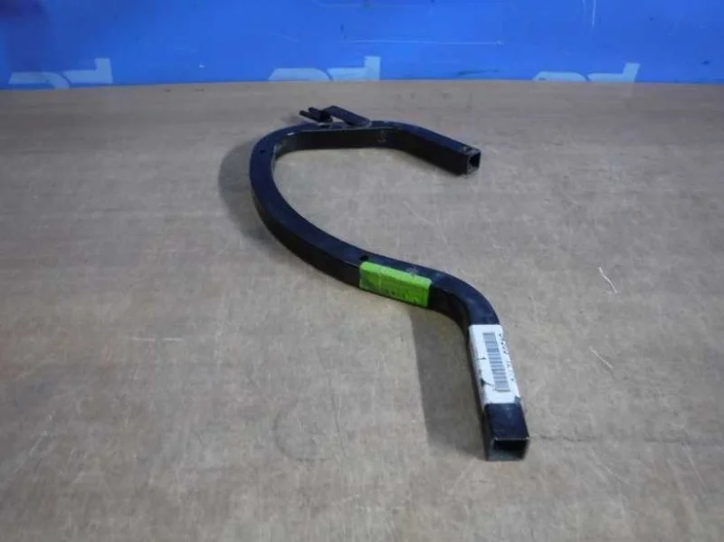 Петля крышки багажника Toyota Corolla E15