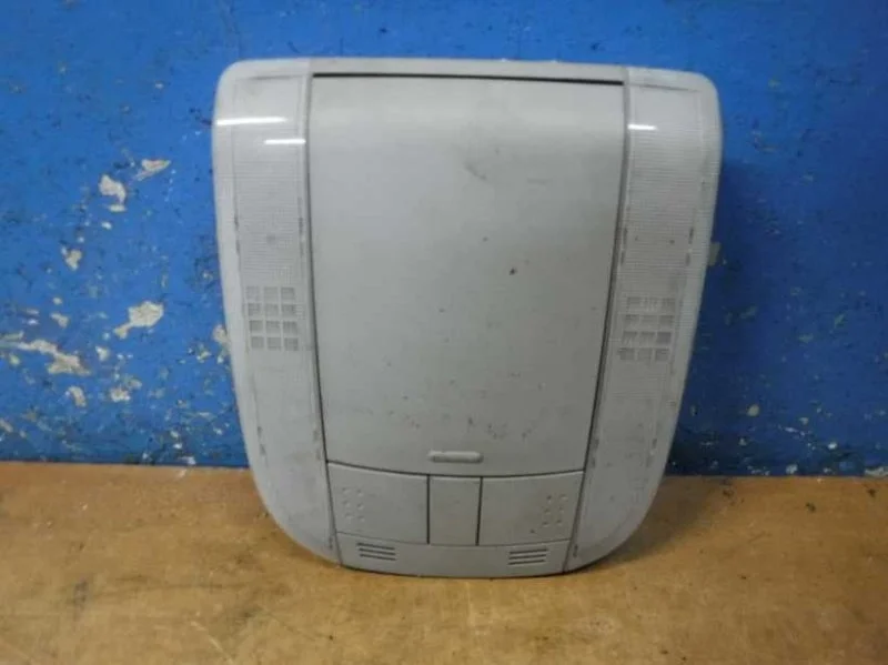 Плафон салонный Toyota Corolla E15