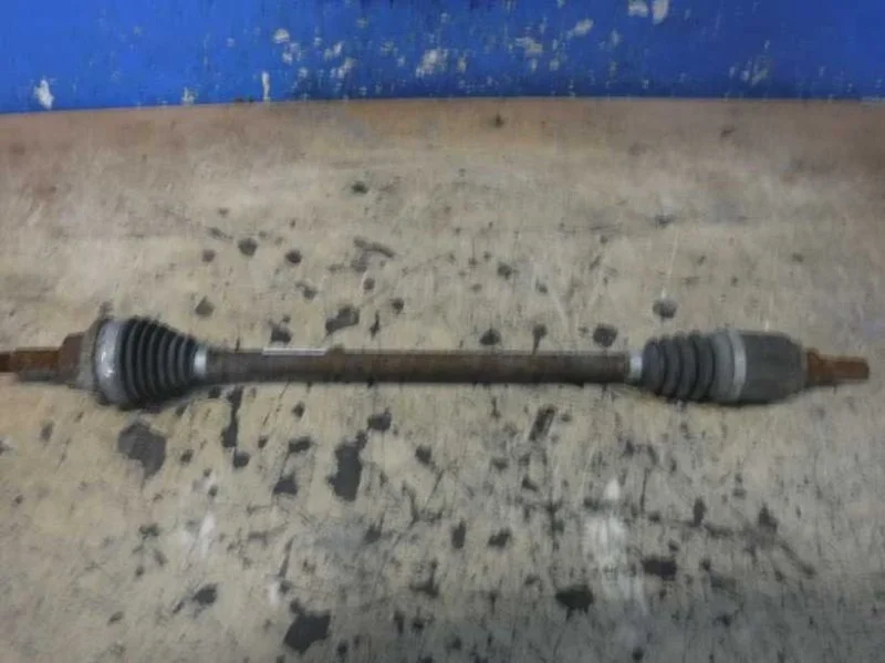 Полуось задний Renault Duster