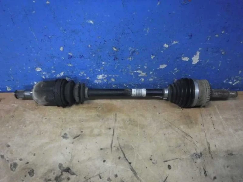 Полуось передний левый Kia Ceed