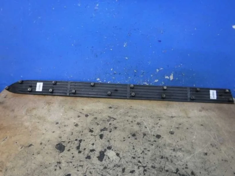 Накладка на подножку Lexus LX570