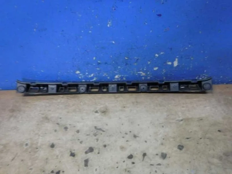 Наполнитель бампера задний Volkswagen Polo