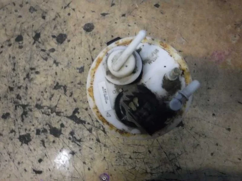 Насос топливный электрический Daewoo Matiz M100