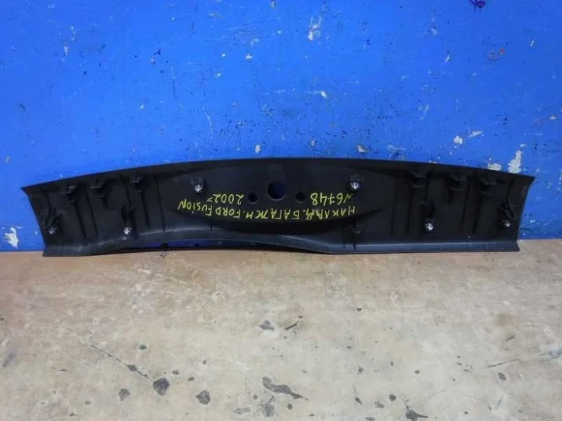 Обшивка багажника Ford Fusion