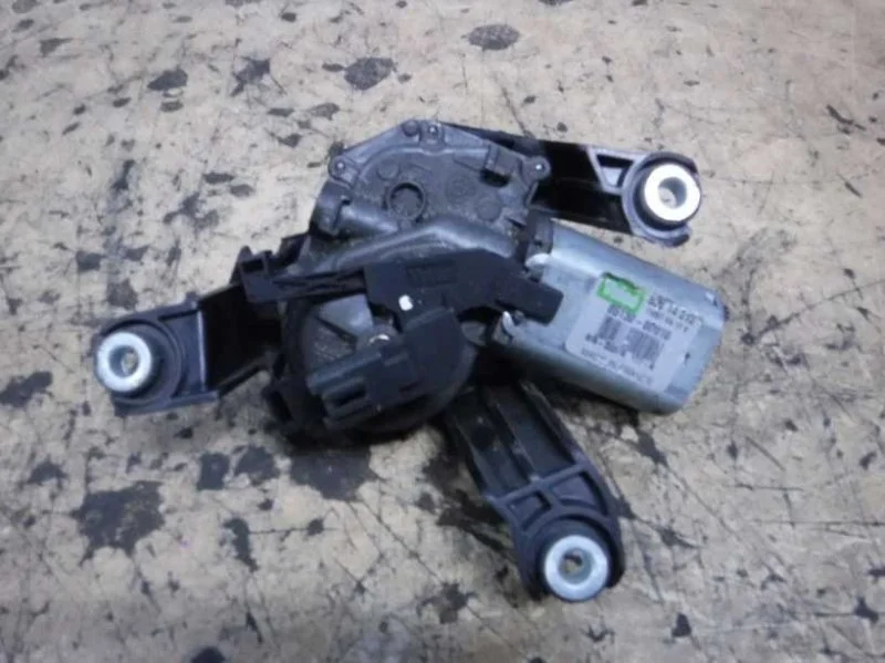 Моторчик стеклоочистителя задний Toyota Yaris